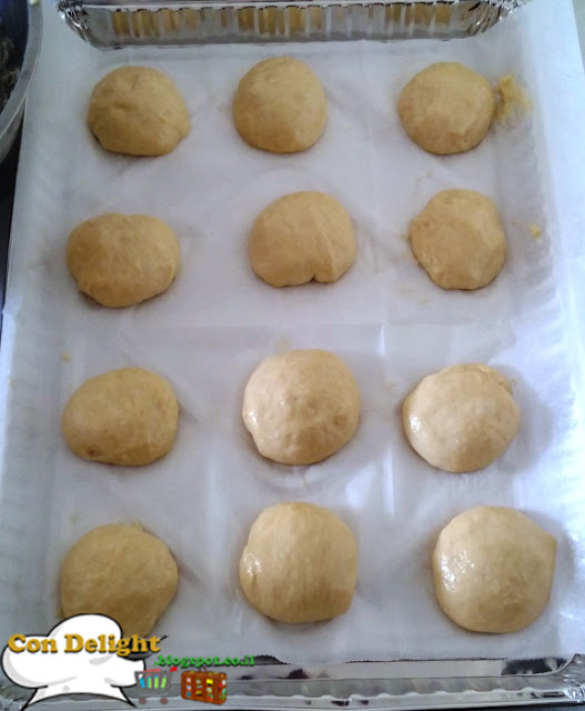 Kolach pastry balls