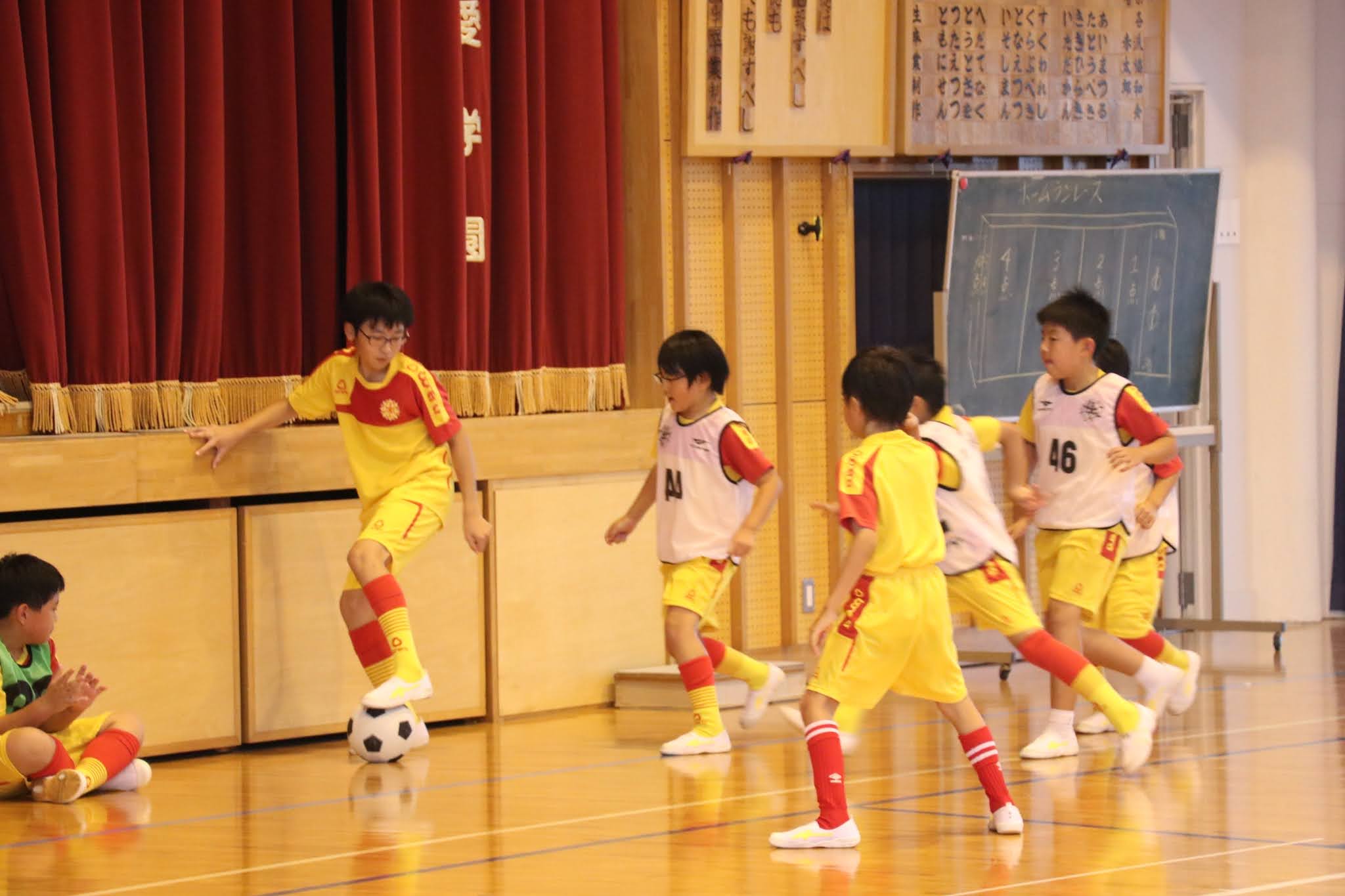 敬愛小学校 ギラヴァンツ北九州 サッカースクール 敬愛校