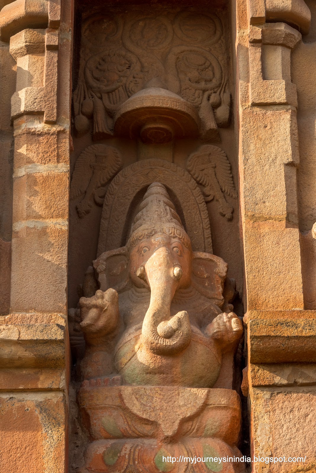 Thanjavur Brihadeeswarar Temple Ganesha