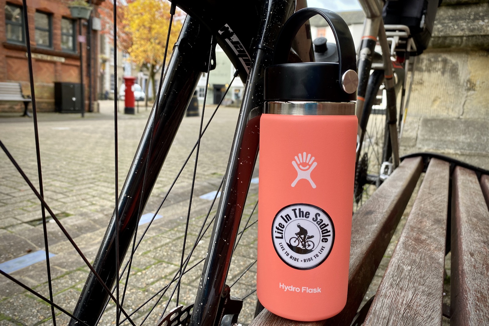 Review – Hydro Flask Insulated Coffee Flask with Flex Sip Lid