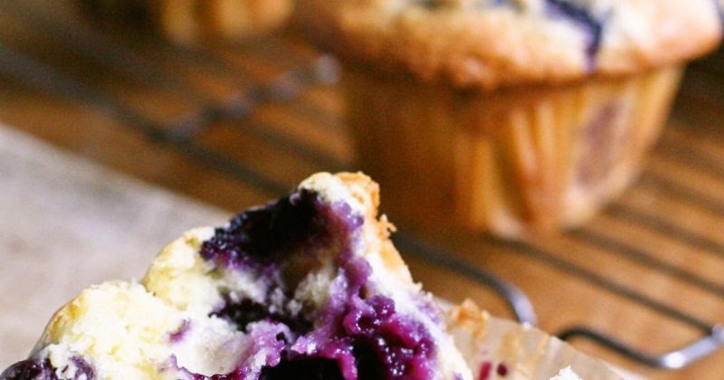 Perfectly imperfect : Blueberry Yogurt Muffin