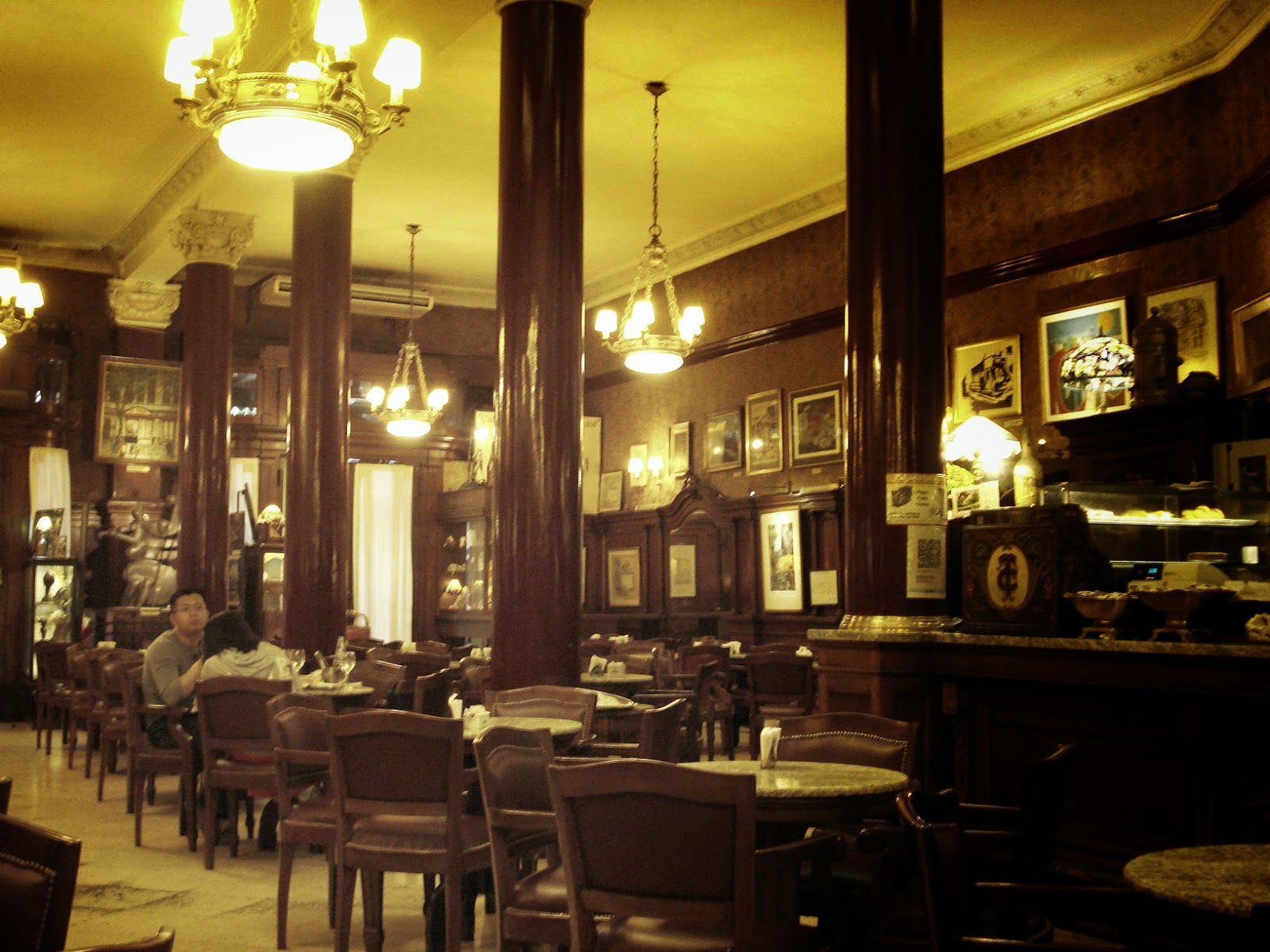 Gran Cafe Tortoni - Buenos Aires