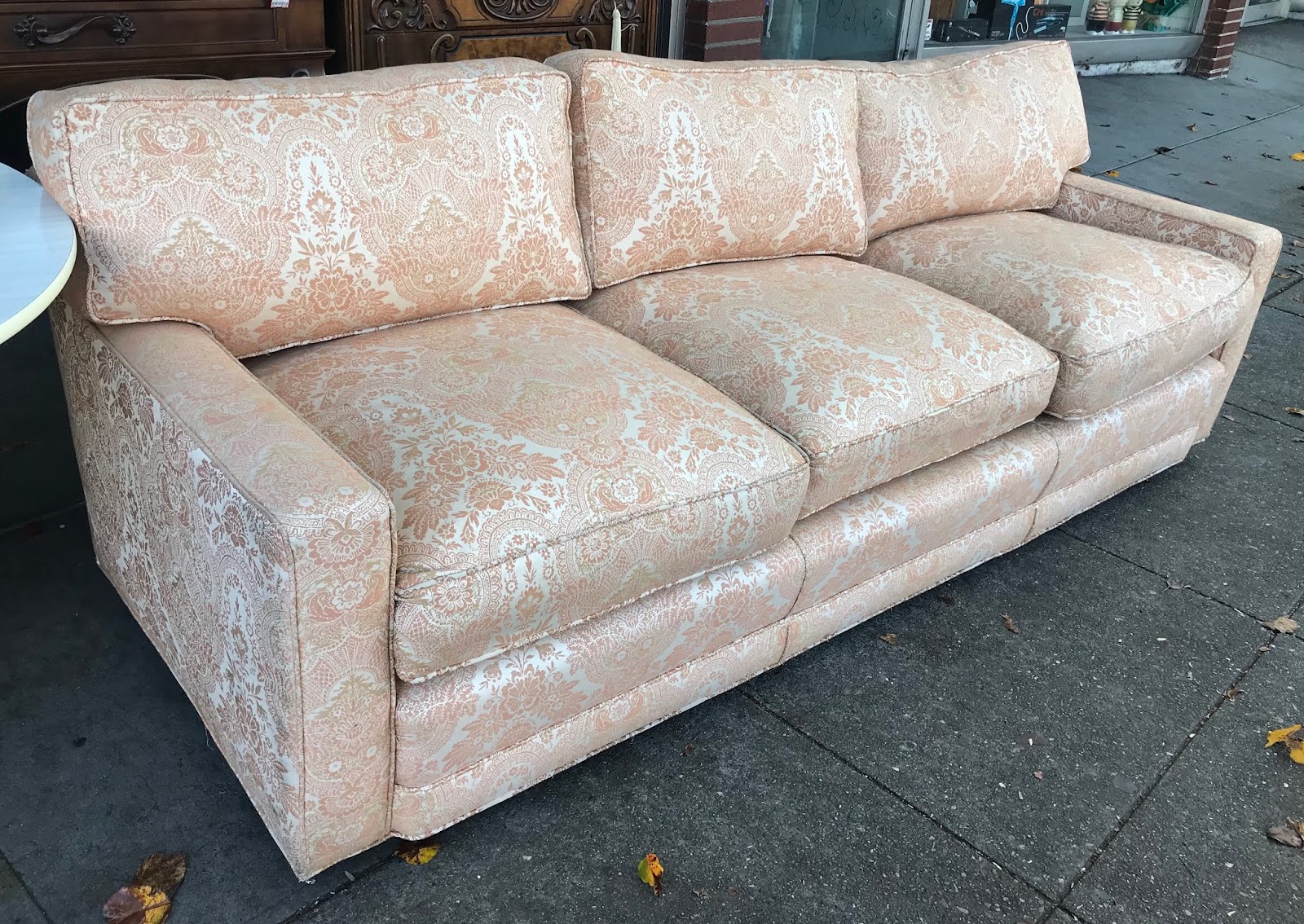 UHURU FURNITURE & COLLECTIBLES SOLD 24024 Vintage Paisley 89” Wide