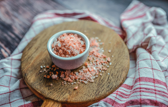 blur-ceramic-ceramic-cup-salt.jpg