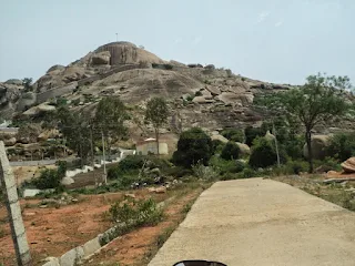 Two riders at the start of the Gudibande ride, early morning