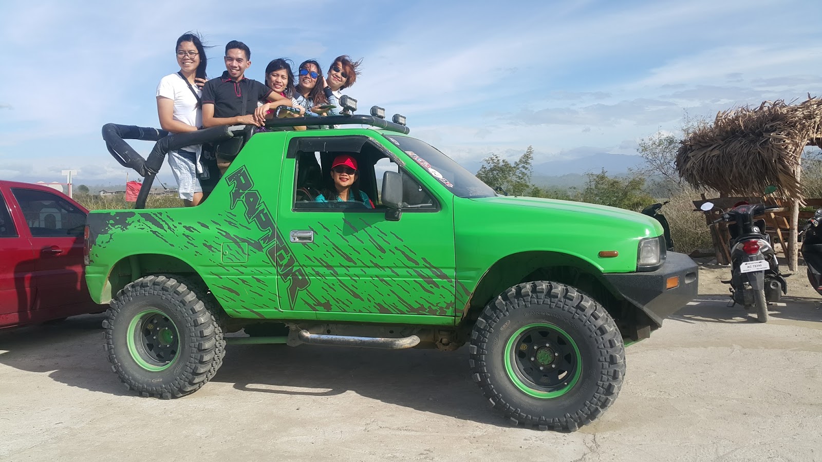 Khaegierl Travels Onse Reef Sand Dunes 4x4 Ride and Sand Boarding