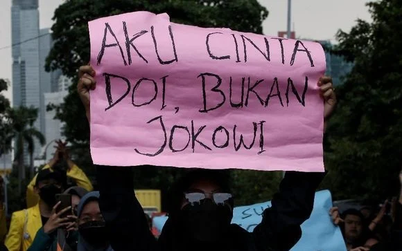 H-2 Novel Baswedan Cs Dipecat, Pegawai KPK: Kenapa Pak Jokowi Masih Juga Belum Tergerak Hatinya?!