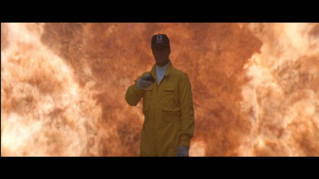 стал смертельным боссом 27. стал смертельным боссом 27. росгвардия спецназ задержание. задержание фсб в калужской. мортал комбат смертельная битва 1995.