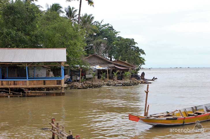 pulau cangkir kronjo tangerang