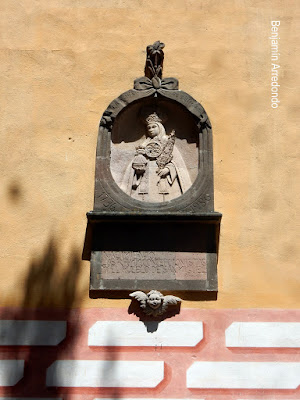 Algunos nichos en San Miguel el Grande, actual de Allende. Noticias en tiempo real