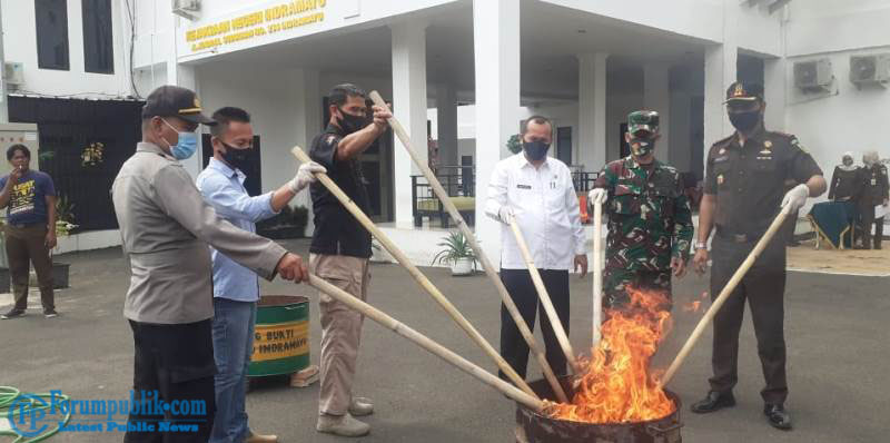 Kejari Indramayu Pemusnahan Barang Bukti Hasil Tindak Kejahatan