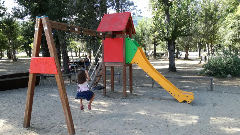 Parque Infantil da Praia Fluvial de Valhelhas