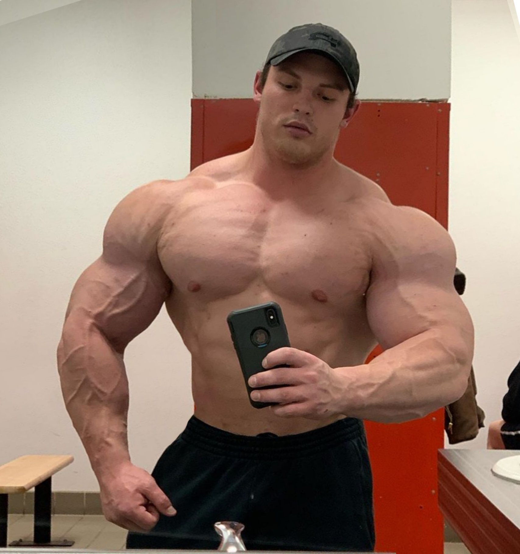 Julian бодибилдер дед