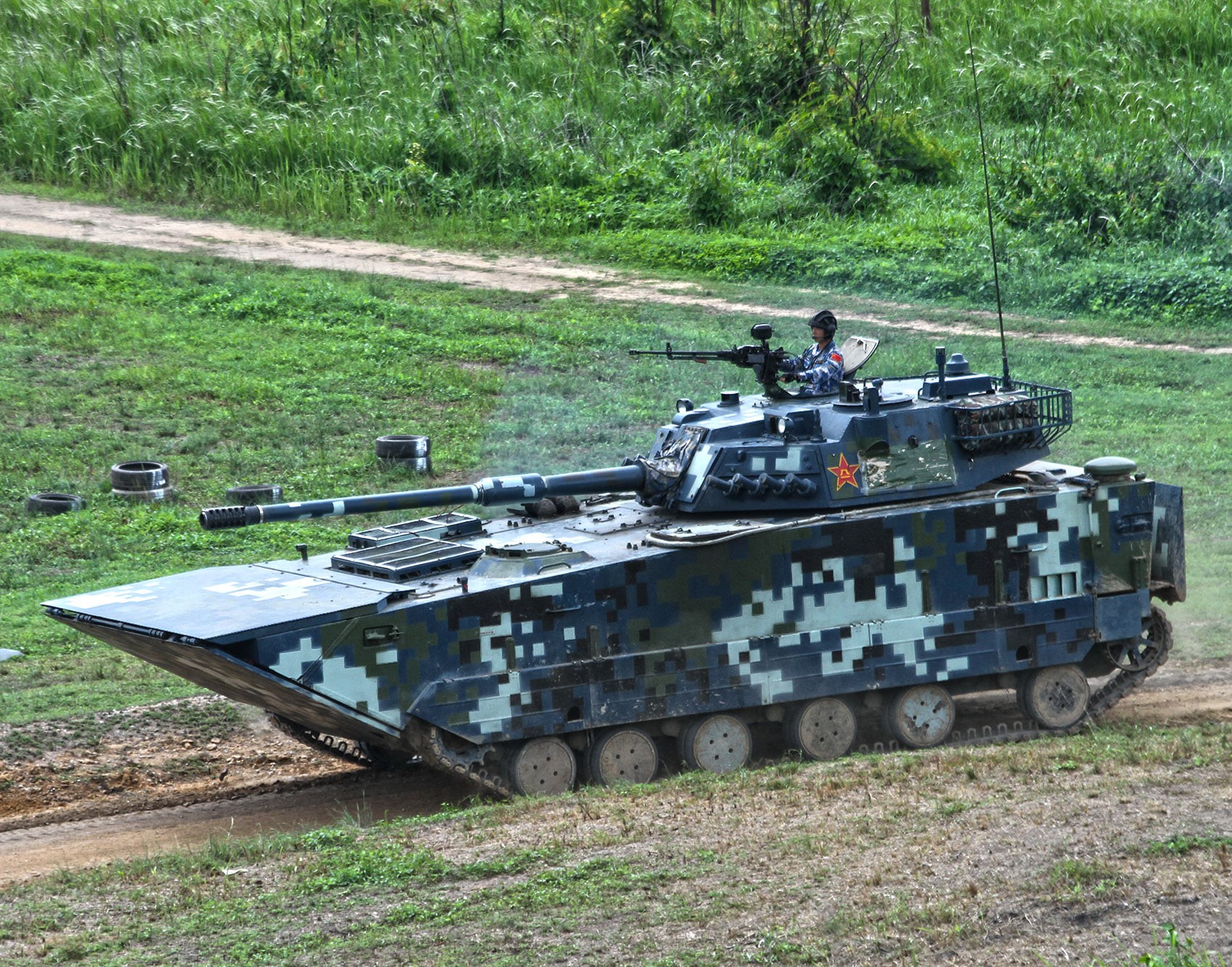 ZTD05 VN16 Amphibious Armoured Light Tank/ZLT05/ZBD 2000 Amphibious