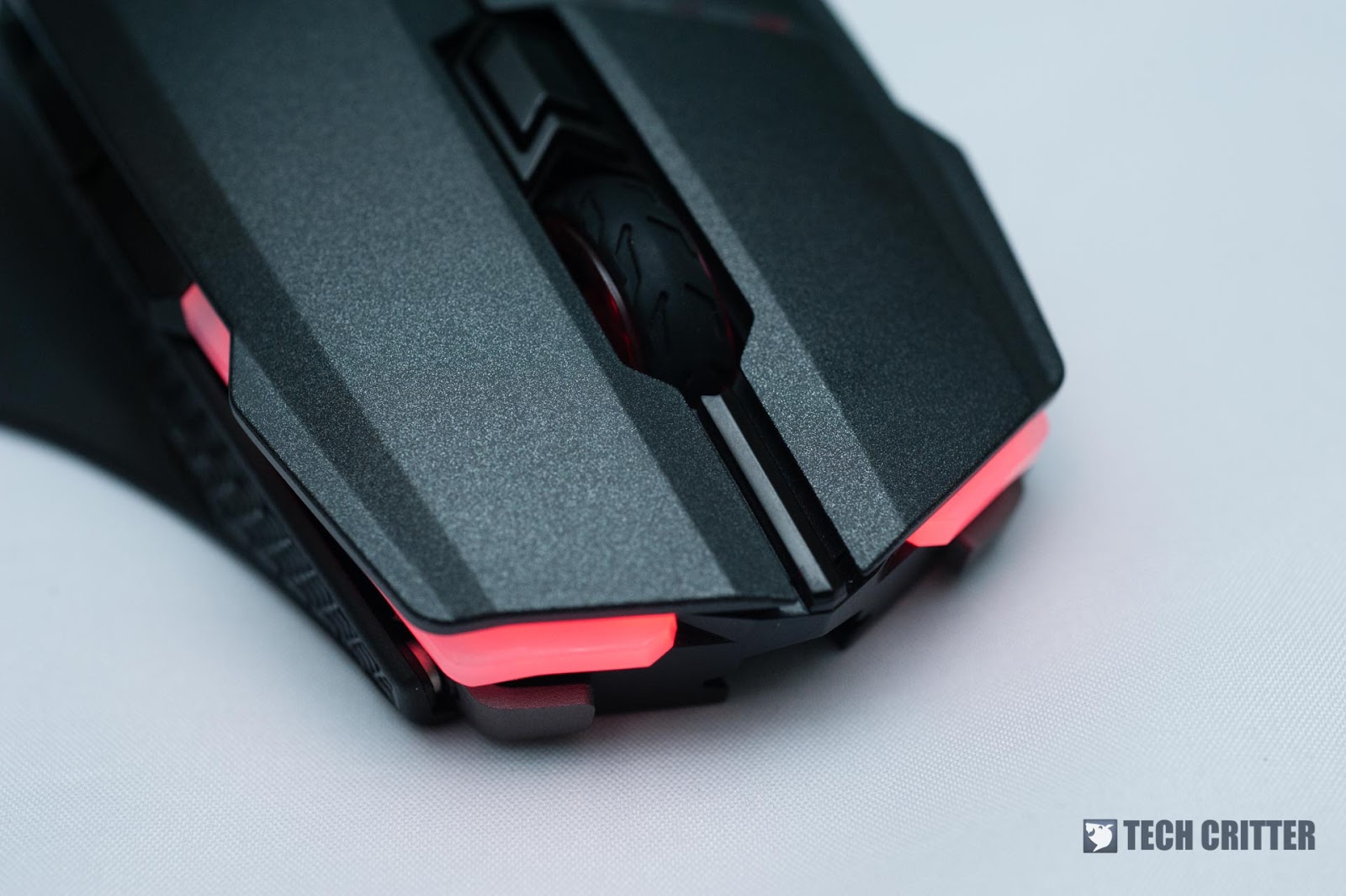 MSI Clutch GM70 Gaming Mouse Review
