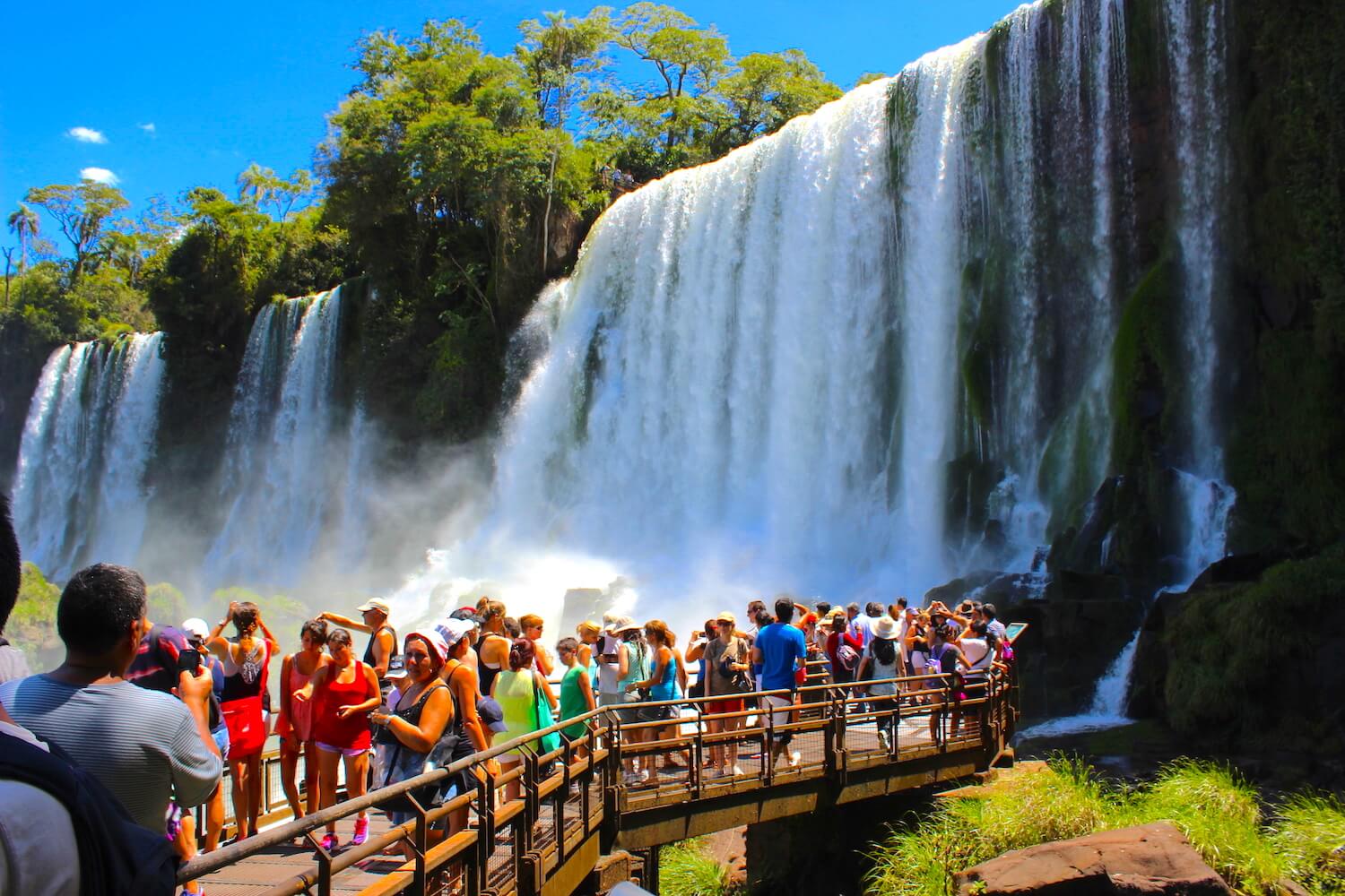 iguazu falls lower circuit