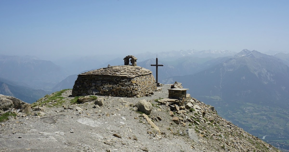 Mont Guillaume above Embrun Hiking and Cooking in the South of France