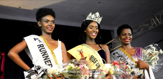 Huyu Ndio Mshindi wa Shindano la Urembo la Miss Universe 2015 TZ , Akiwa na Mshindi wa Pili na Watutu Waliopatikana Usiku wa Jana