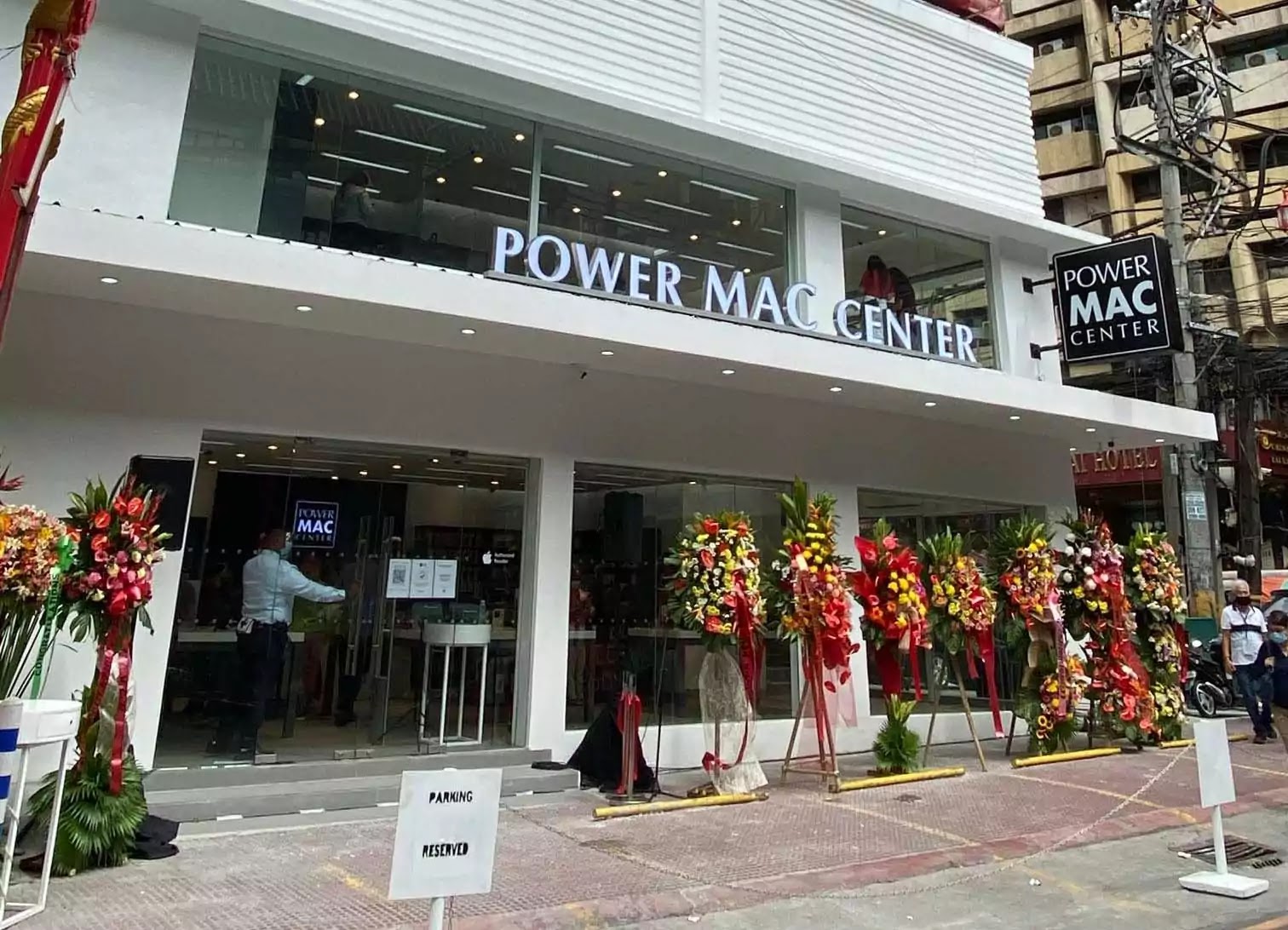 Power Mac Center Ongpin