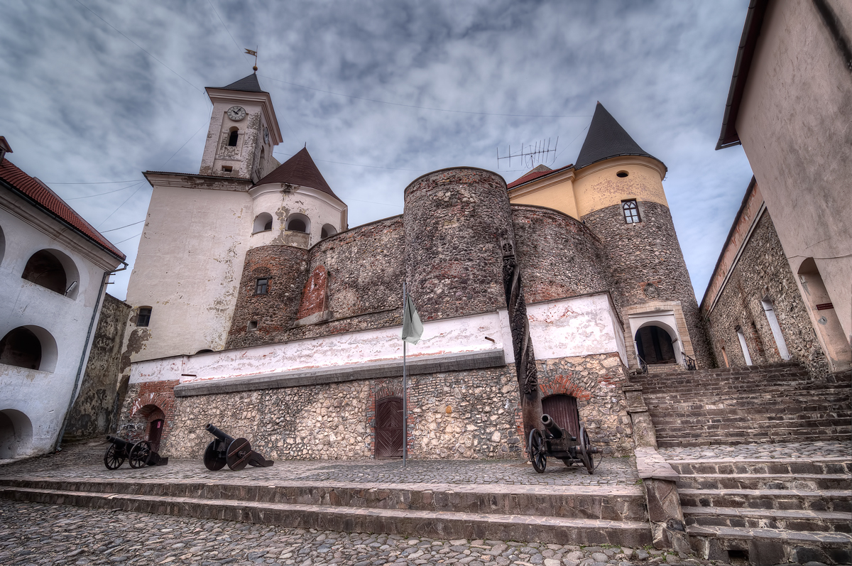 s i l i m o n / p h o t o Munkács, Kárpátalja