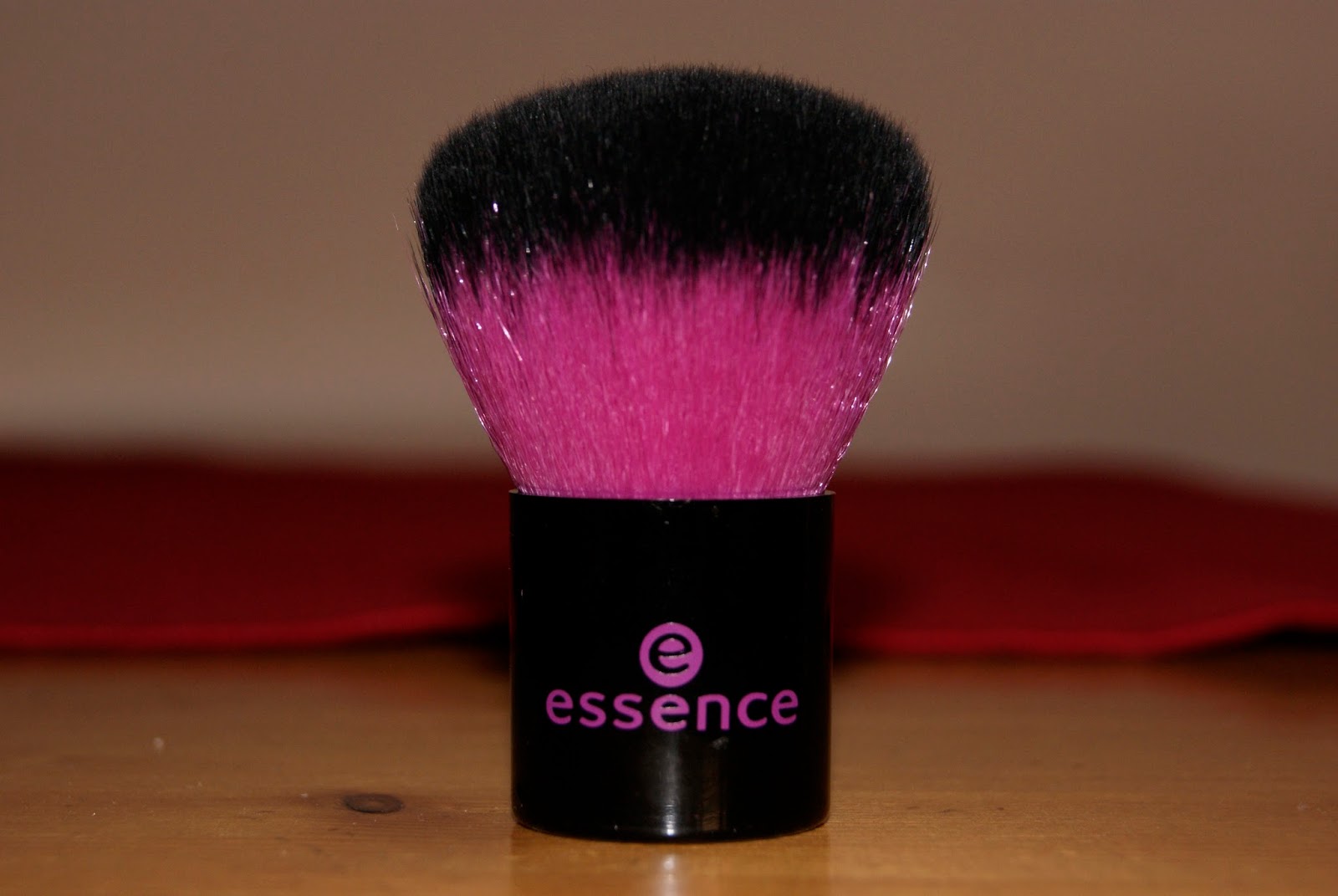beauty by Charity van Osch new essence kabuki brush kwast