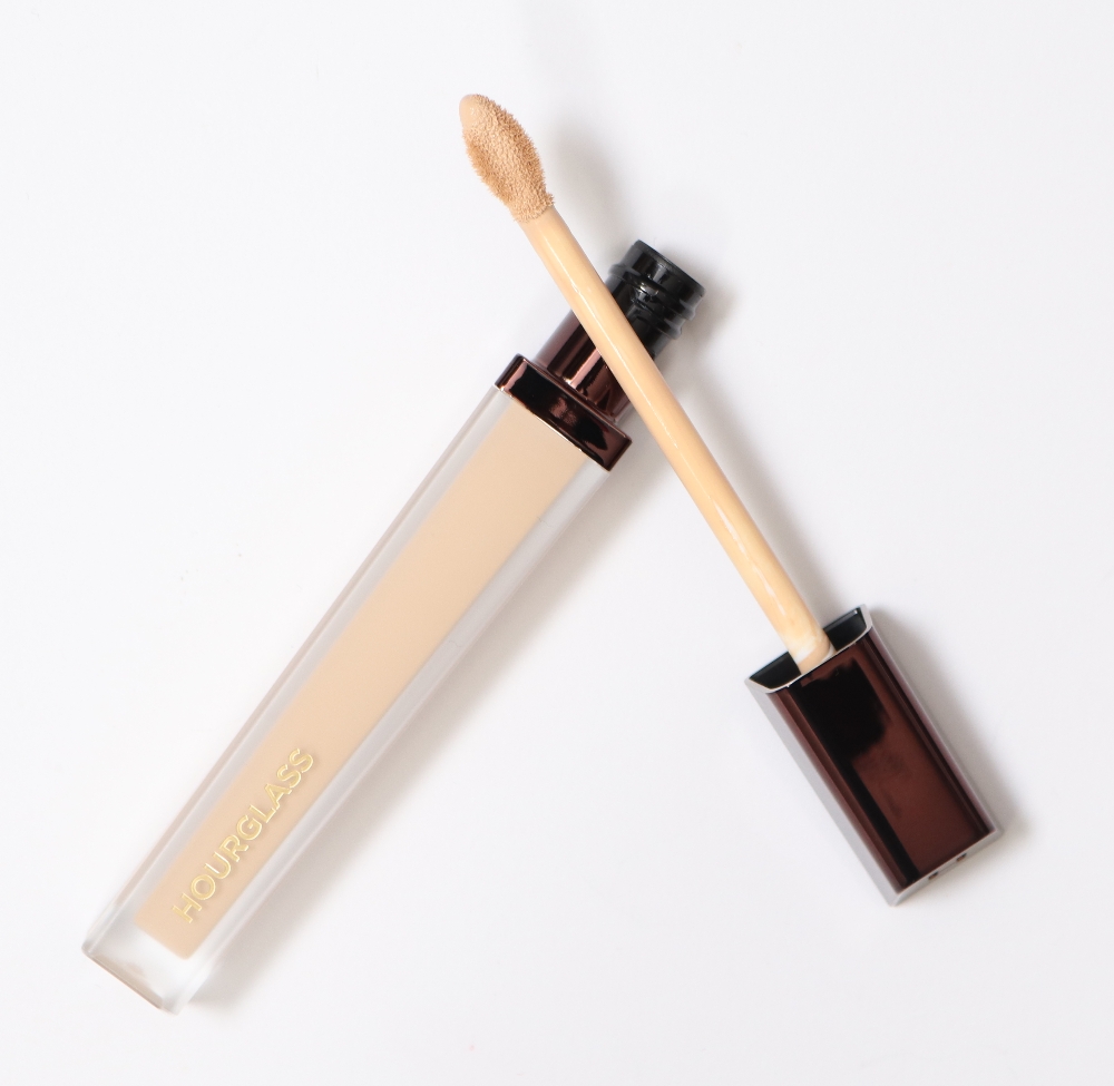 MacKarrie Beauty Style Blog Hourglass Vanish Airbrush Concealer