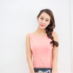 Han Ji Oh &ndash; Indoor Shoot Foto 36