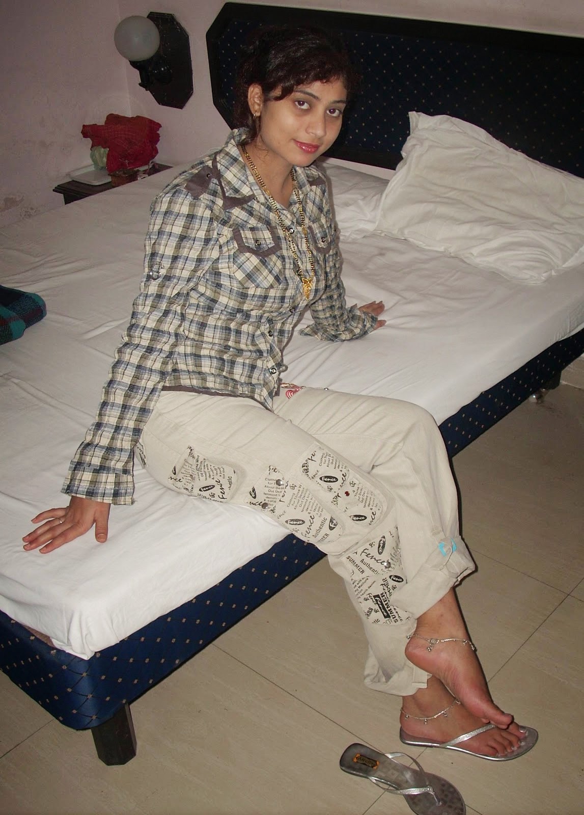 Divya Best Female Foot On The Earth December 2014