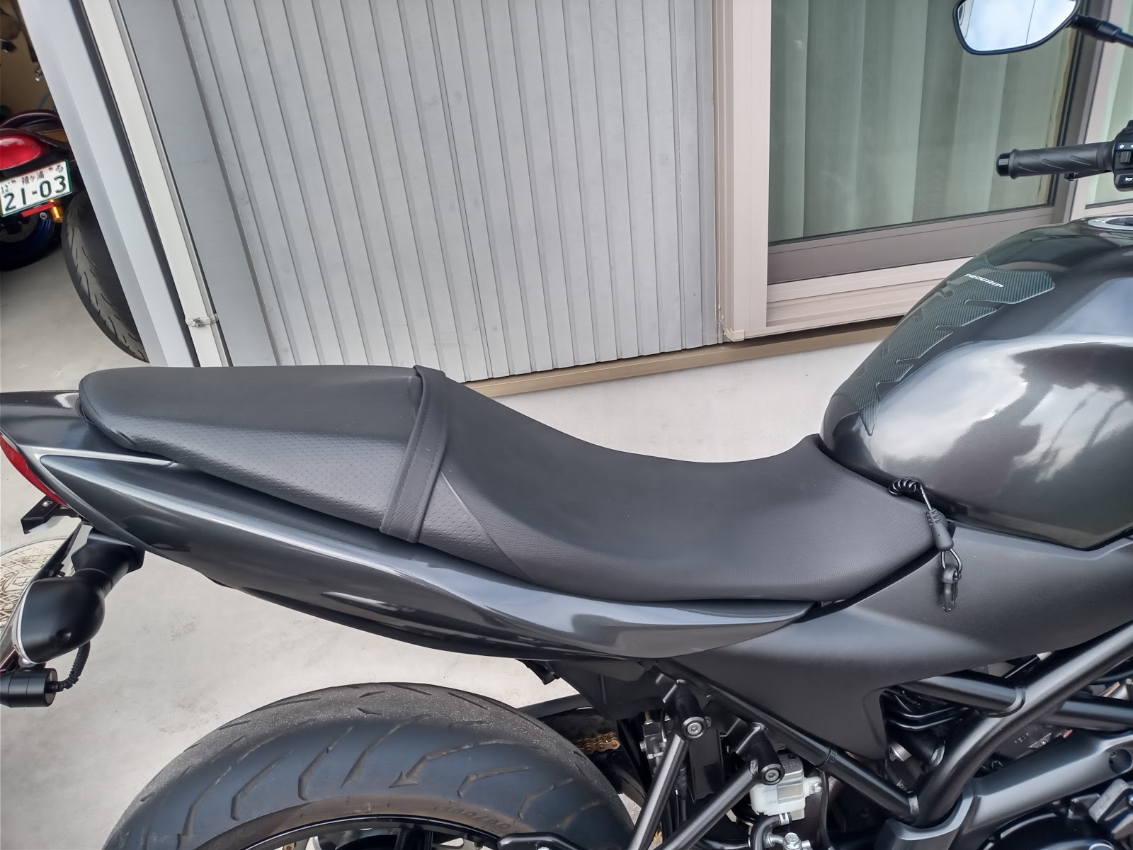 sv650純正シート