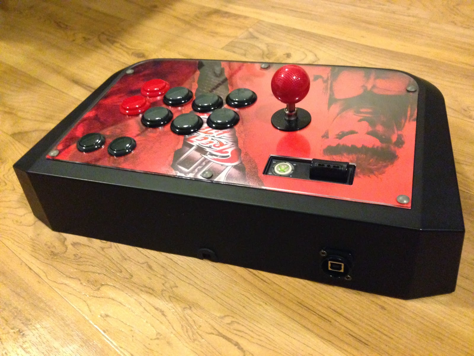 jonyfraze: Hori HRAP EX Dual-Mod and Custom Art