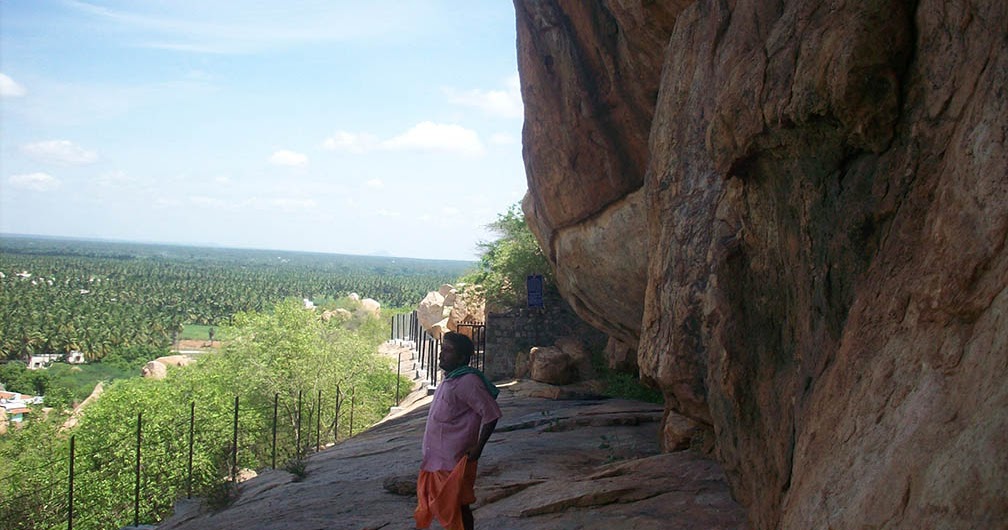 Tamil Brahmi Script & Jain Beds at Velayuthampalayam (Karur Tamil