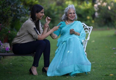 Sonam Kapoor in conversation with Waheeda Rehman cute photo gallery