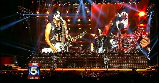 Kissopolis First Look New Kiss Stage Set Up For The Tour