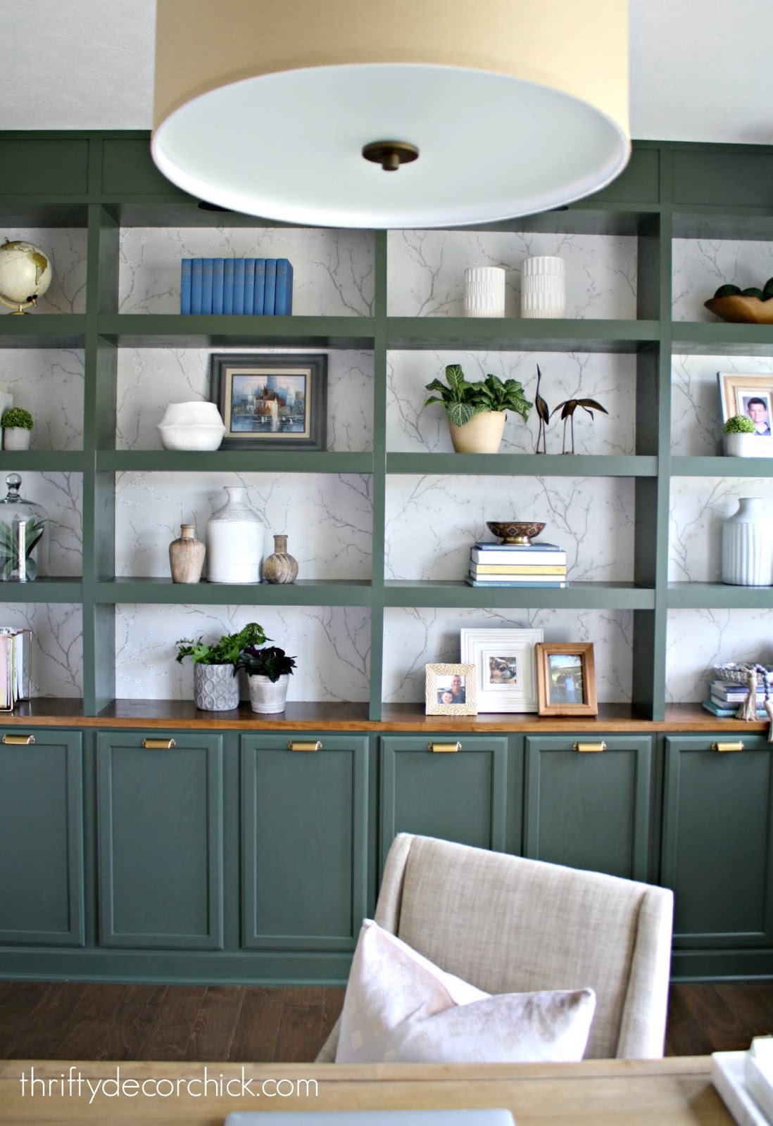 Wall of office built in bookcases REVEAL! Thrifty Decor Chick