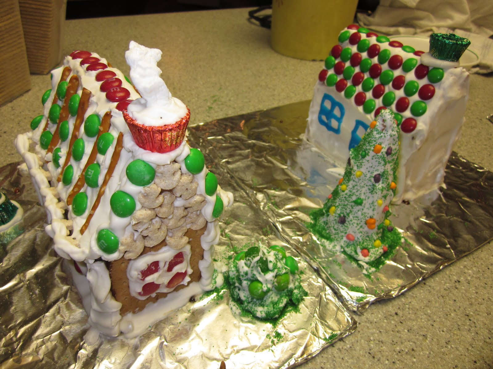 Our Life with 13 Kids * ** Candy Houses