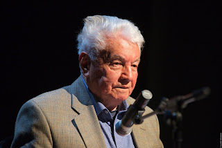 Vladimir Voinovich at Elena Kamburova theatre, Владимир Войнович в театре Камбуровой