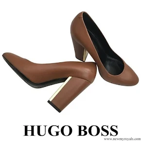 Queen Letizia wore Hugo Boss Camel Block-Heel Pumps