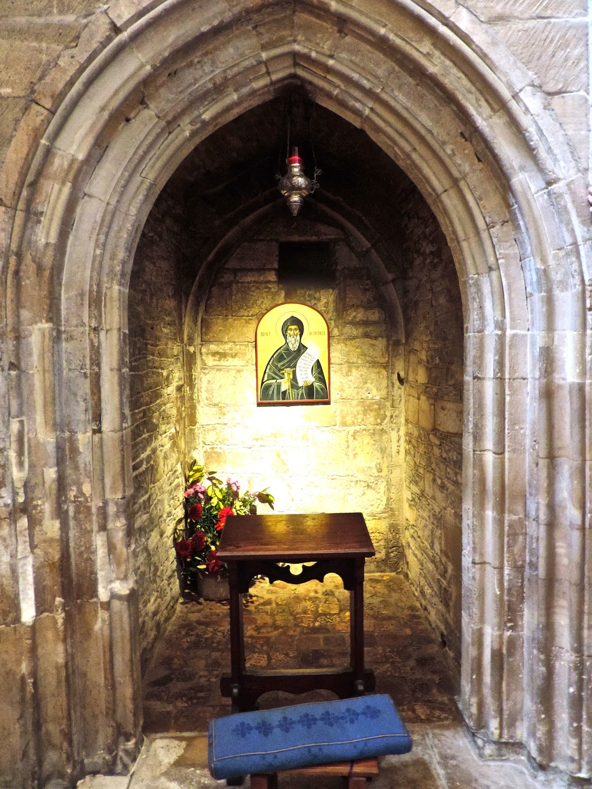 Of Golden Roses Tewkesbury Abbey Gloucestershire, England