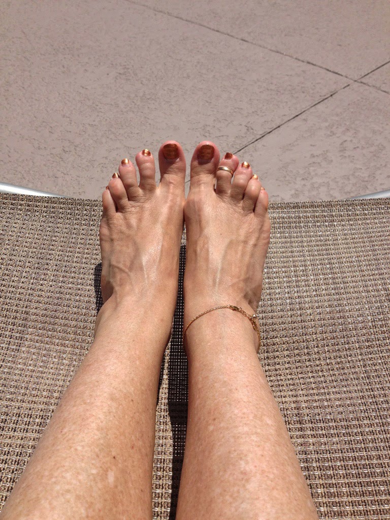 MARIETTE'S BACK TO BASICS {What Type of Feet do YOU have?}