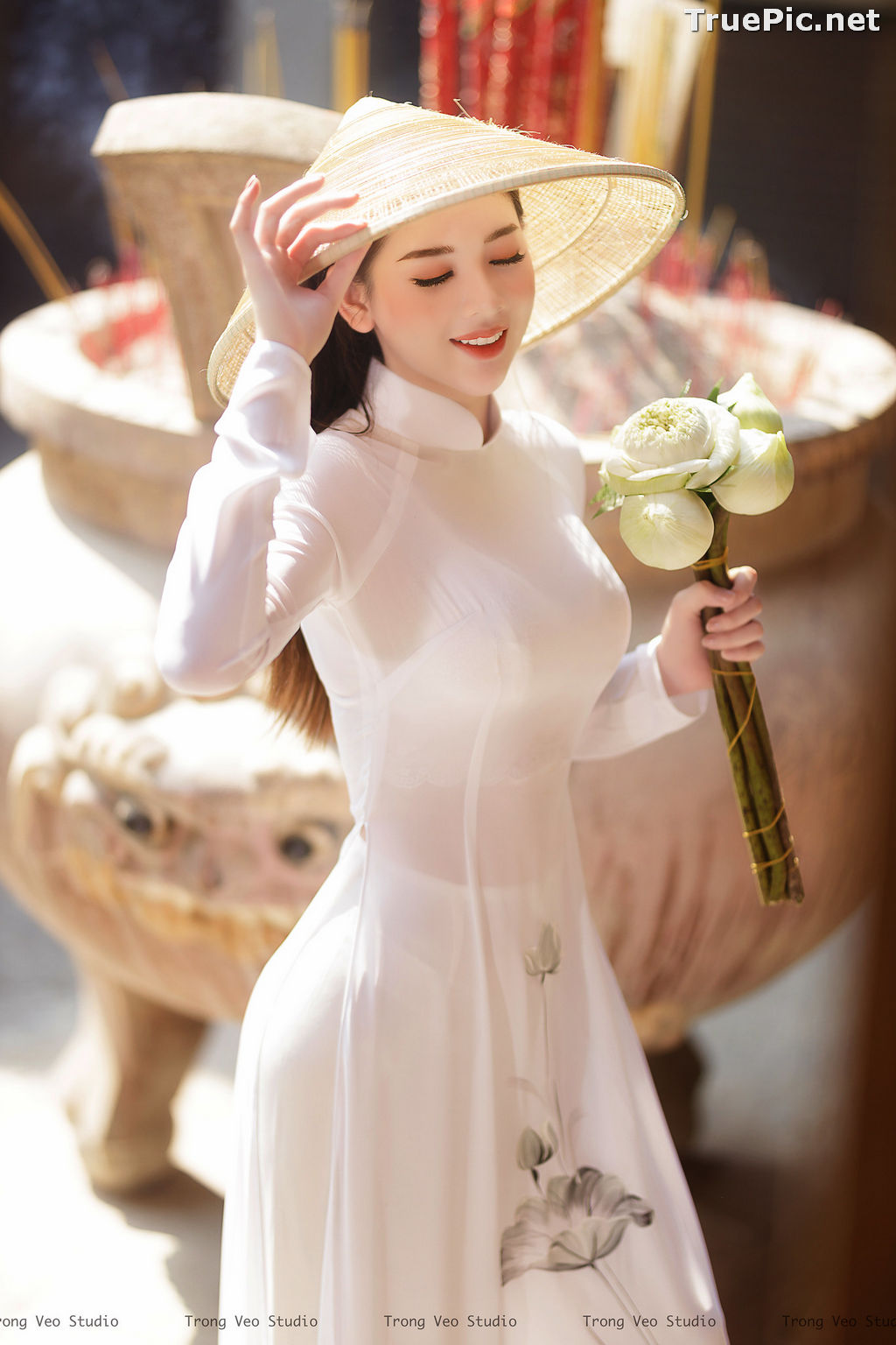 Image The Beauty of Vietnamese Girls with Traditional Dress (Ao Dai) #2 - TruePic.net - Picture-75
