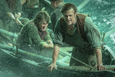 In The Heart of the Sea Chris Hemsworth Image