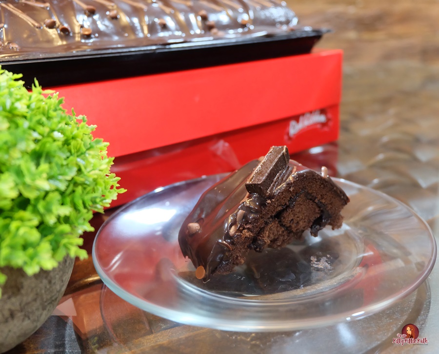 Red Ribbon Triple Chocolate Roll Dear Kitty Kittie Kath Top