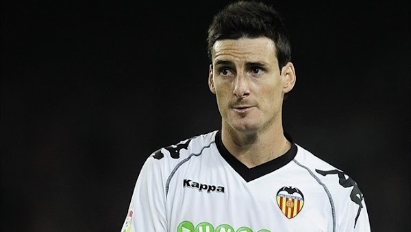 Sevilla sondea el fichaje de Aduriz