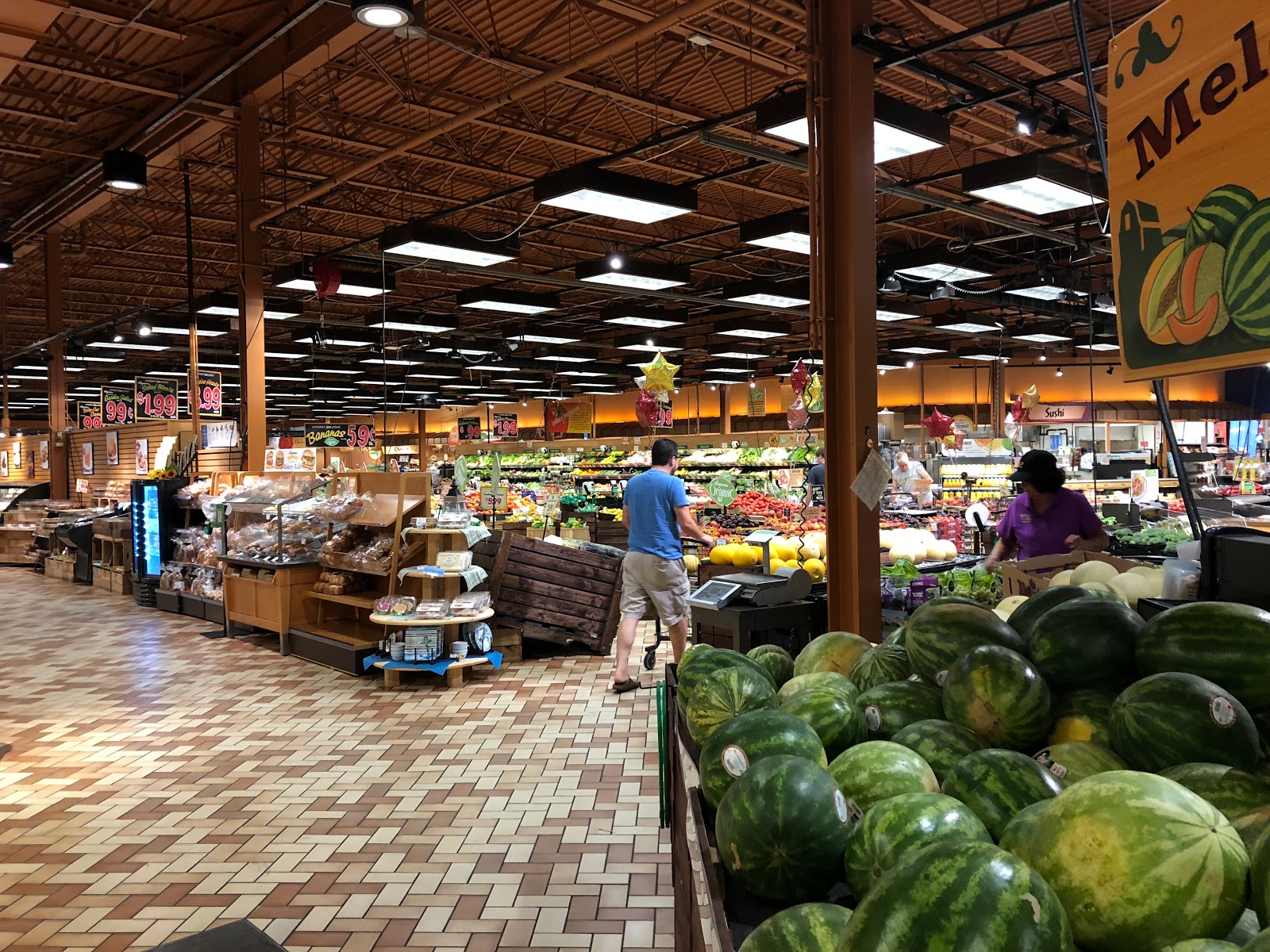 TOUR Wegmans Food Markets Canandaigua, NY