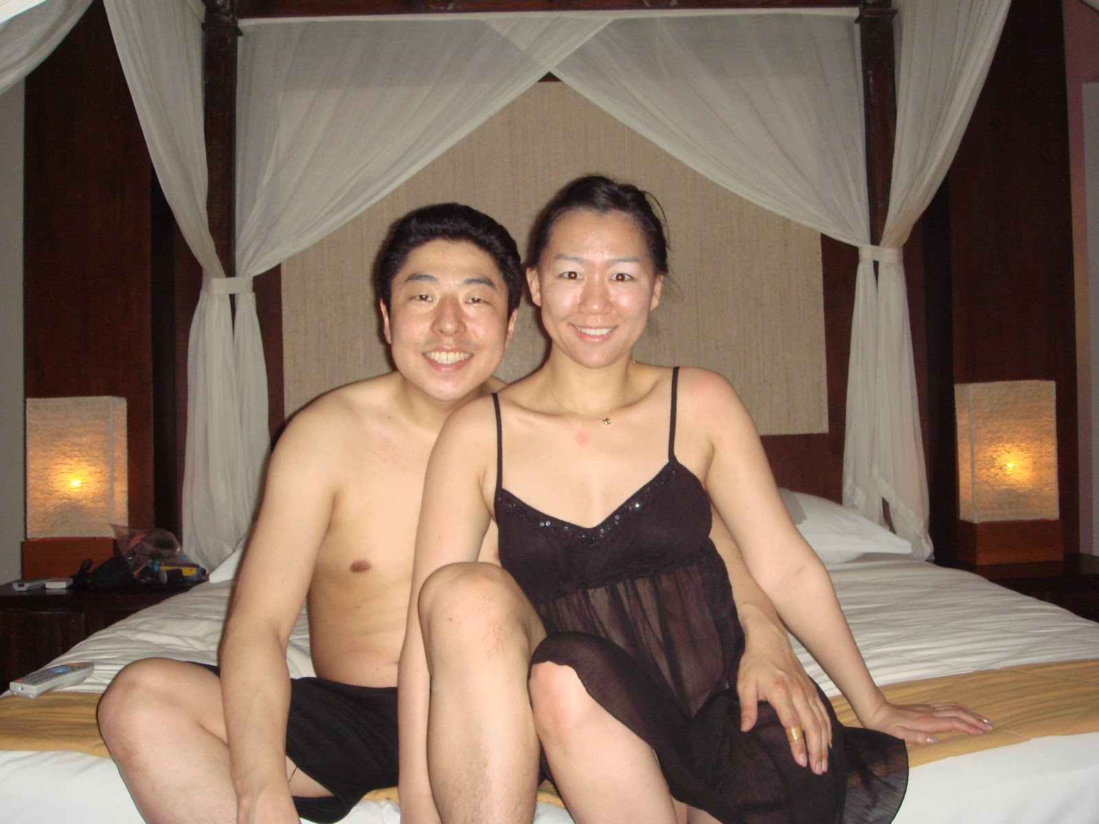 Korean wife's honeymoon nude photos leaked (23pix ...