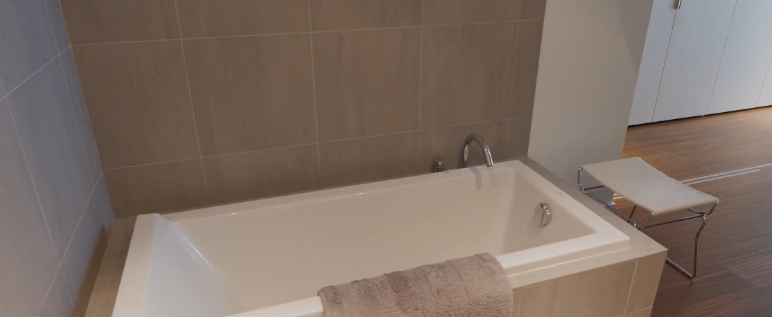 15 Interior Design Photos vs. 1228 Homer St #405, Vancouver, BC Luxury Condo Tour