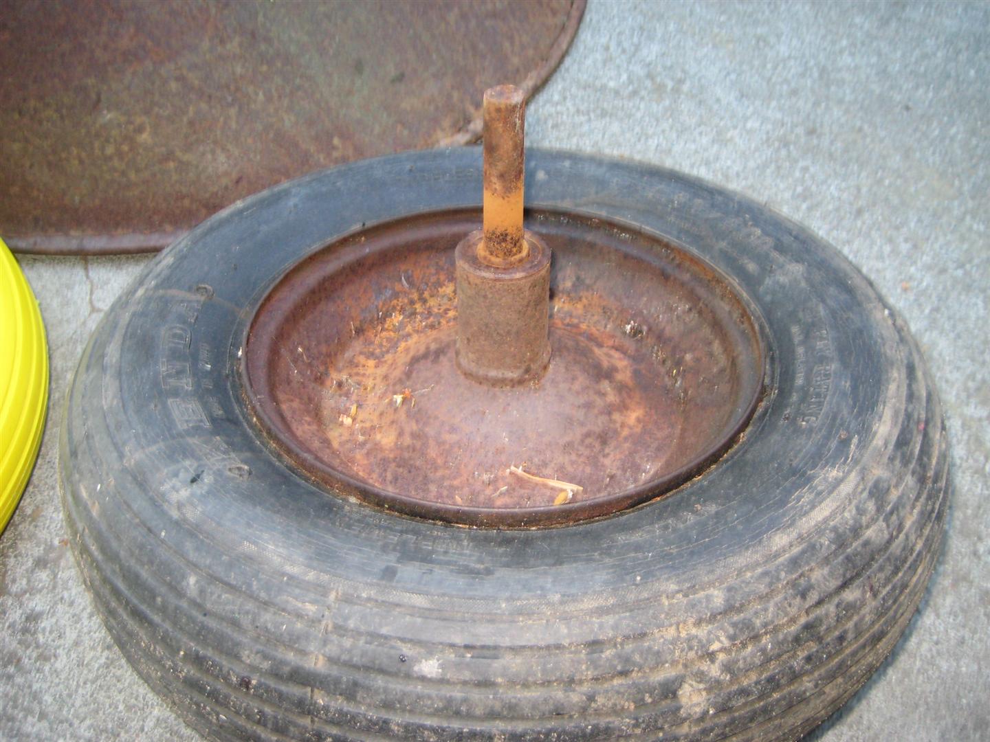 Howto Replace Wheelbarrow Wheel with Foam Core Wheel