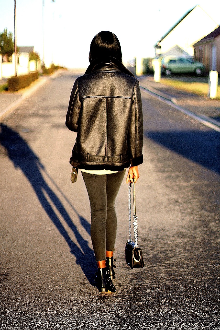 bottines cloutées style givenchy