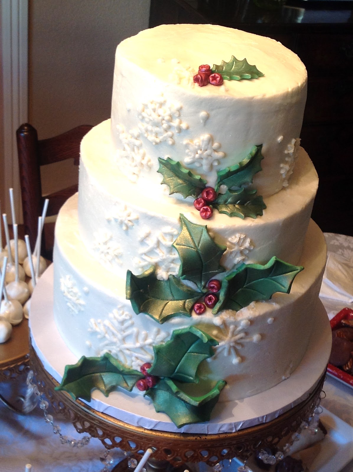 Plumeria Cake Studio Winter Holly Wedding Cake