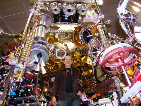 Odd News Blog World s Largest Drum Set Includes 813 Pieces And It s odd-news-blog-world-s-largest-drum-set-includes-813-pieces-and-it-s